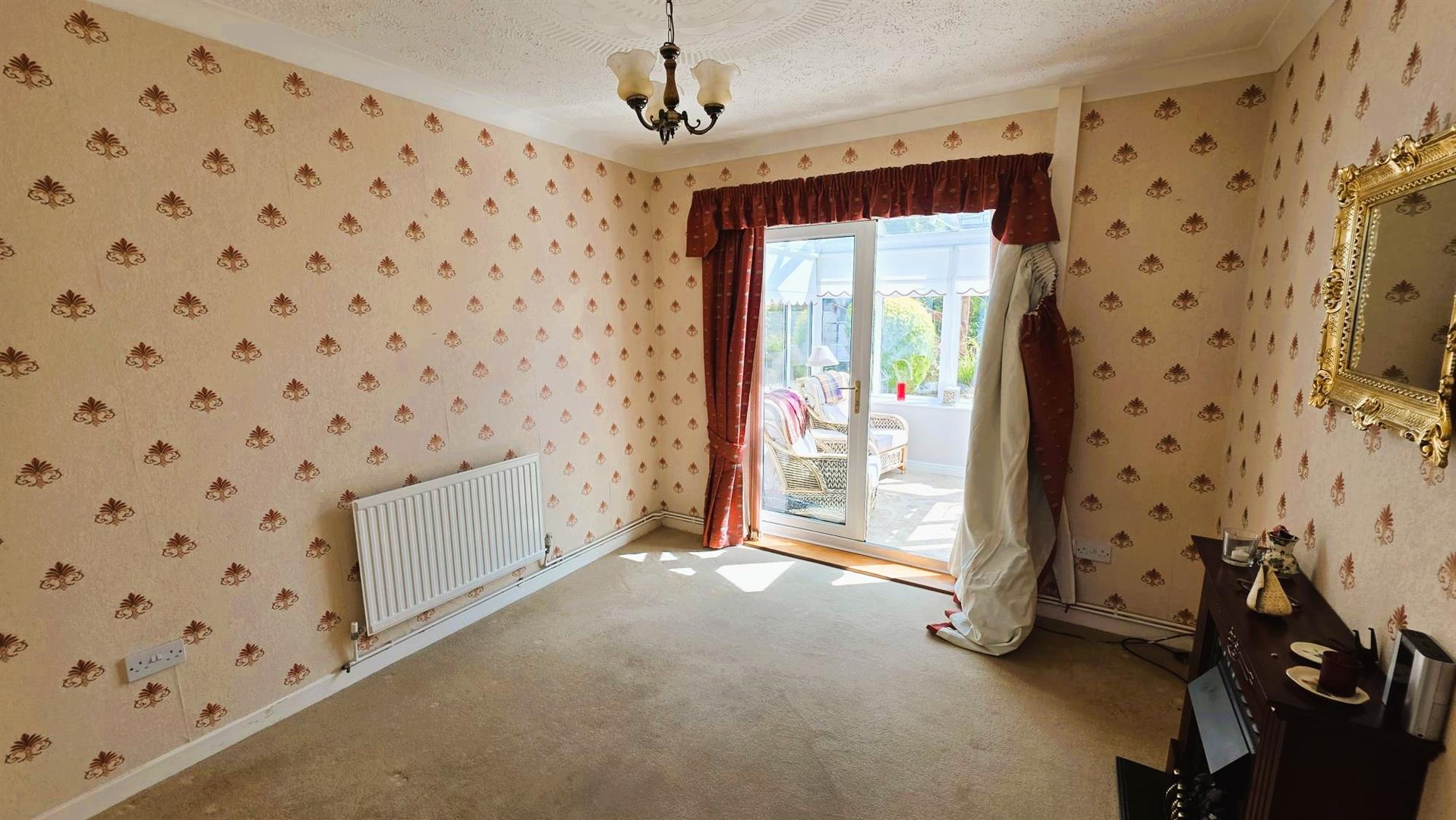 Gwscwm Road, Burry Port, SA16 0BS